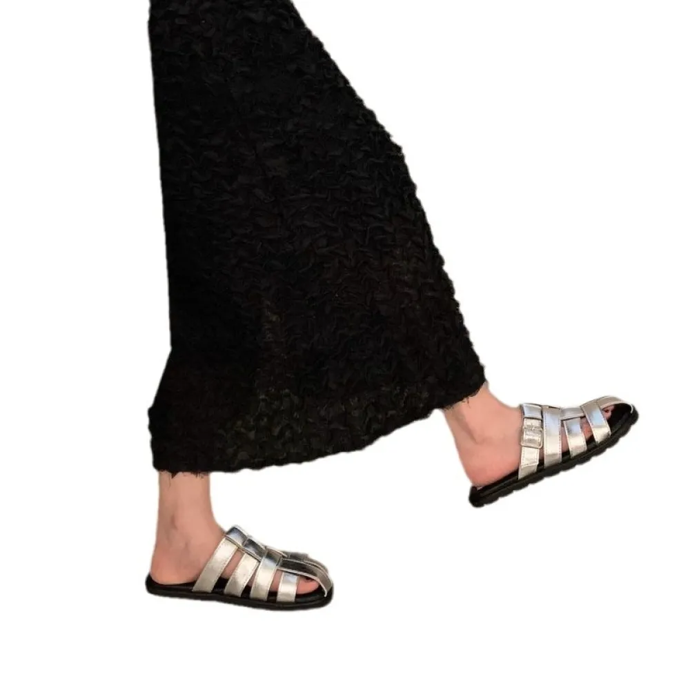 Argento Baotou Mezze Pantofole 2024 Estate Nuovo Stile Esterno Usura Tessuto Hollow Muller Scarpe da Donna Punta Rotonda Retro R