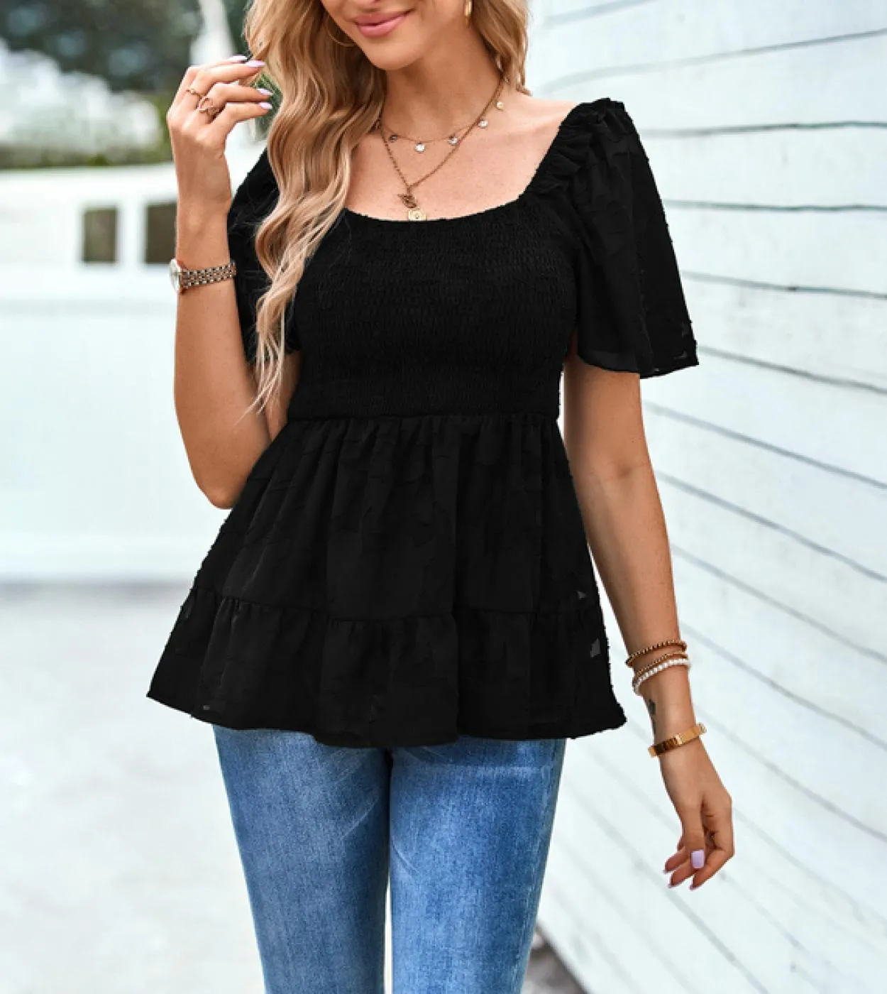 Camicetta elegante estiva Collo quadrato Donna Top manica corta Mujer 2023 Moda pieghettata New Lace Ruffles Camicie Donna Blus