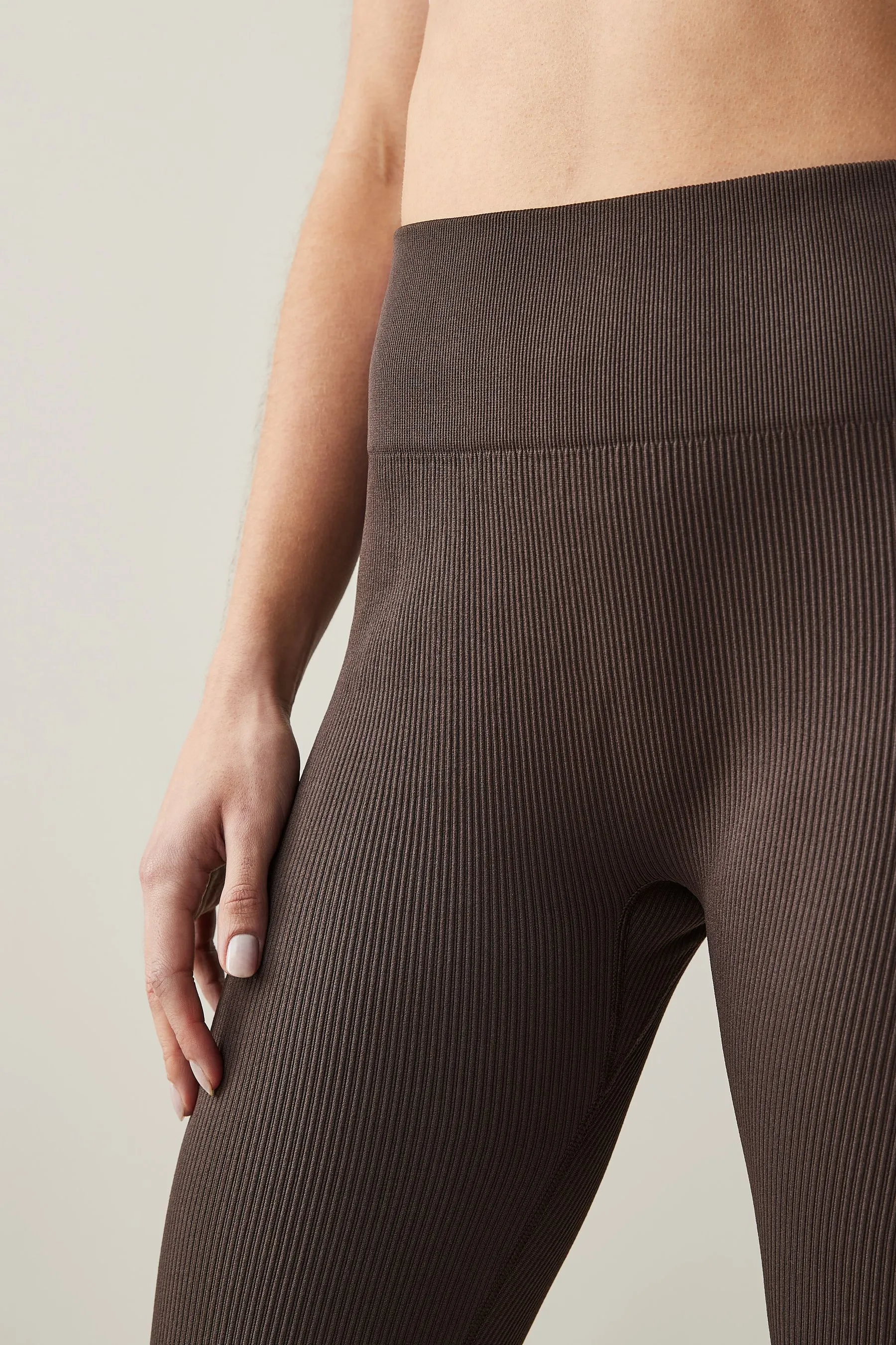 Leggings a vita alta a coste
